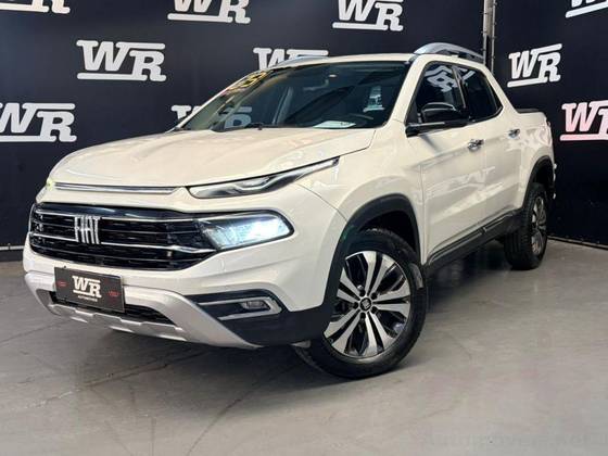 FIAT TORO 2.0 16V TURBO DIESEL VOLCANO 4WD AT9